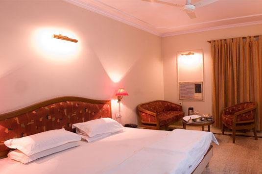 LMB Hotel